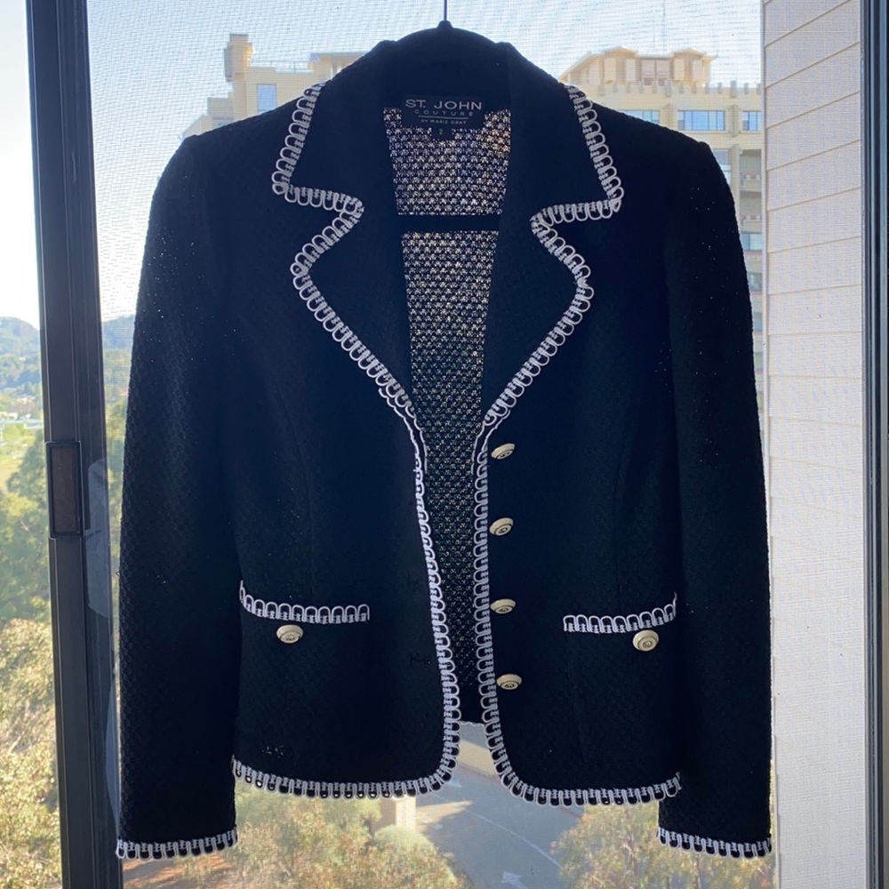 St. John Couture Black & White Blazer Size 2